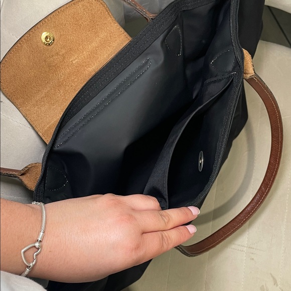 Large Black Longchamp Tote Bag - Picture 13 of 16